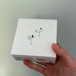 Airpods Pro 2 BRAND NEW SEALED (NEGOTIABLE)