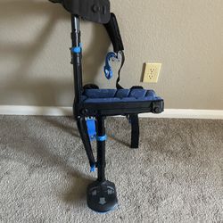 iWalk 3.0 Hands Free Crutch - Mobility Device For Foot/Ankle Injury
