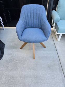 Brand New Swivel Chair