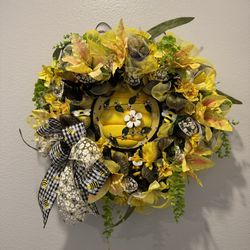 Bee Wreath