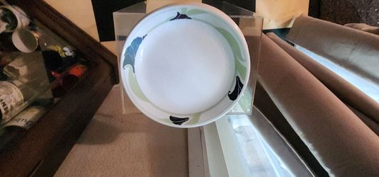 Corelle 10 large dinner plates Vancouver cash porch pick up $15
