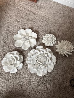 White Ceramic Flower Wall Decor Set of 5