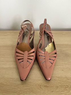 Nine West Light Pink Kitten Heels
