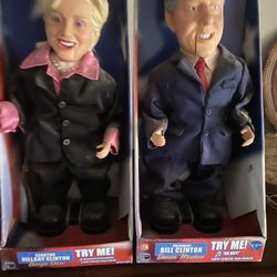 Xmas Gift:  Bill and Hillary Clinton singing, dancing , in original boxes, $20 each or BOTH  for 