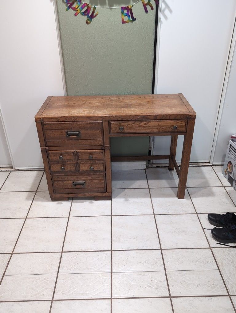 Desk