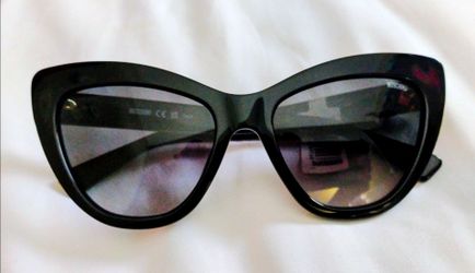 Moschino Women's Sunglasses BNWT