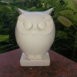 Owl Statue Resin 