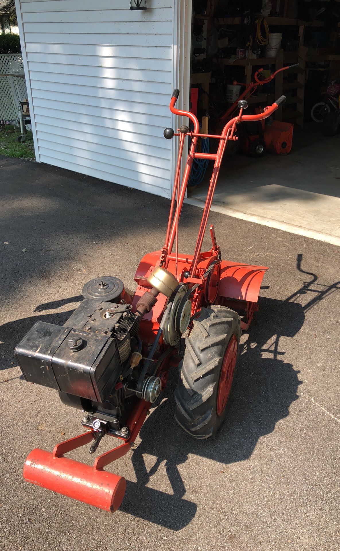 Walk behind tractor (Simplicity) for Sale in Indianapolis, IN - OfferUp