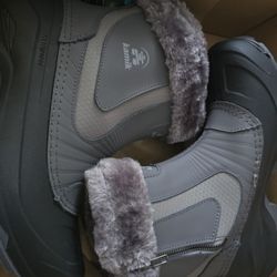 Kamik Women's Boots Size 11 New