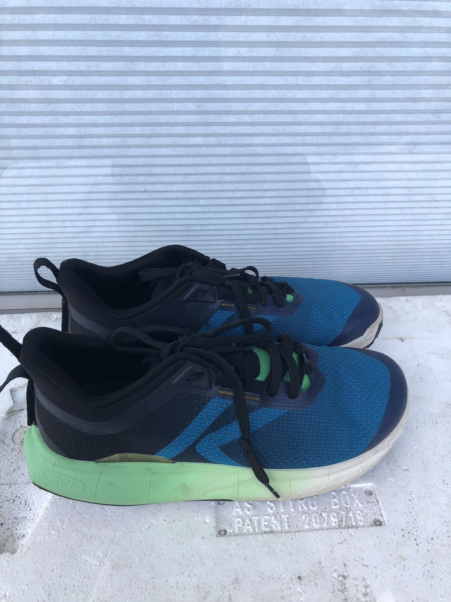 Keen Men's 450 Dirt Blue Danube/Absinthe Green Hiking/Trail Shoes Size 11