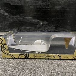 High Heel Cake Server