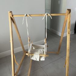 Self-Standing Indoor Swingset baby and toddler