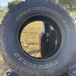 Toyo Tires All Terrain 265 70 17