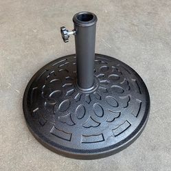 $30 (New in box) Patio umbrella base 19” round stand outdoor garden market, weight 30lbs