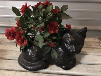 Cat decor / vase