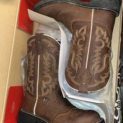 Womens Cowgirl Boots Size 7.5