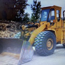 LOADER KOBELCO LK900 5 YARD BUCKET & 10’ RAKE