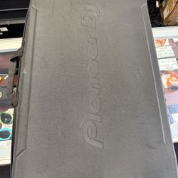 Pioneer DJ turntable case