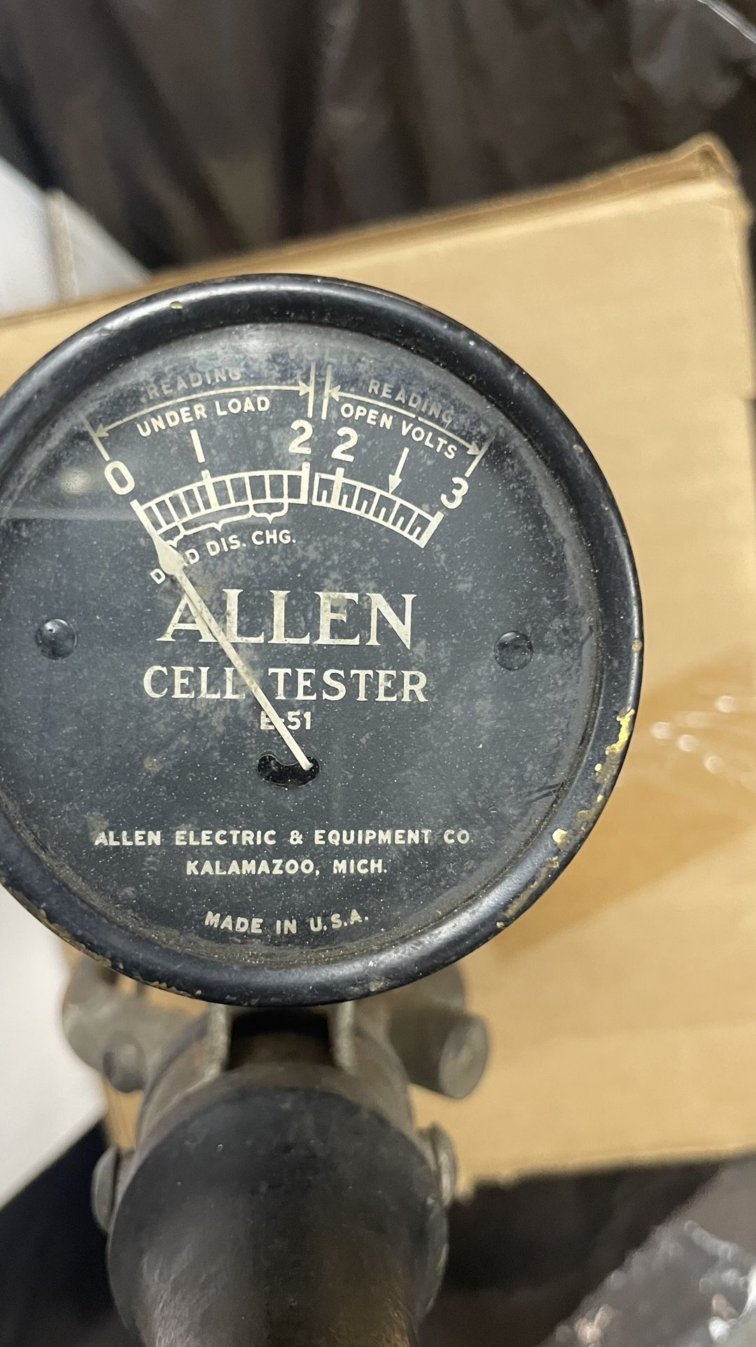Battery Cell Tester