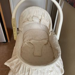 Bassinet 