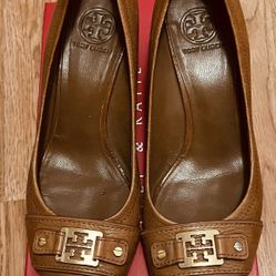 Authentic Tory Burch Brown Wedge Size 9 With 3 Inches High 