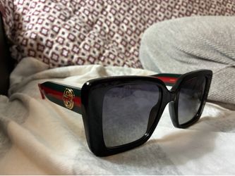 Amazing Deal!! Gucci sunglasses