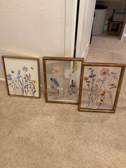 Gold Frames Set
