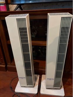 Vintage Hitachi CF-26NA Tower Fans Pair 3-Speed Oscillating Tested Works
