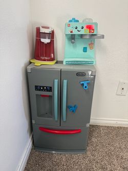 Lil tikes mini fridge
