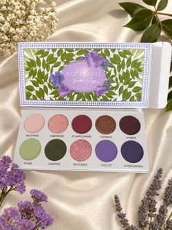 Ace Beauté Violet Sage Eyeshadow Palette