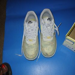 Nike Air Force 1 Color Low Size Men 8.5 Excellent Condition Just Me Wiping Down