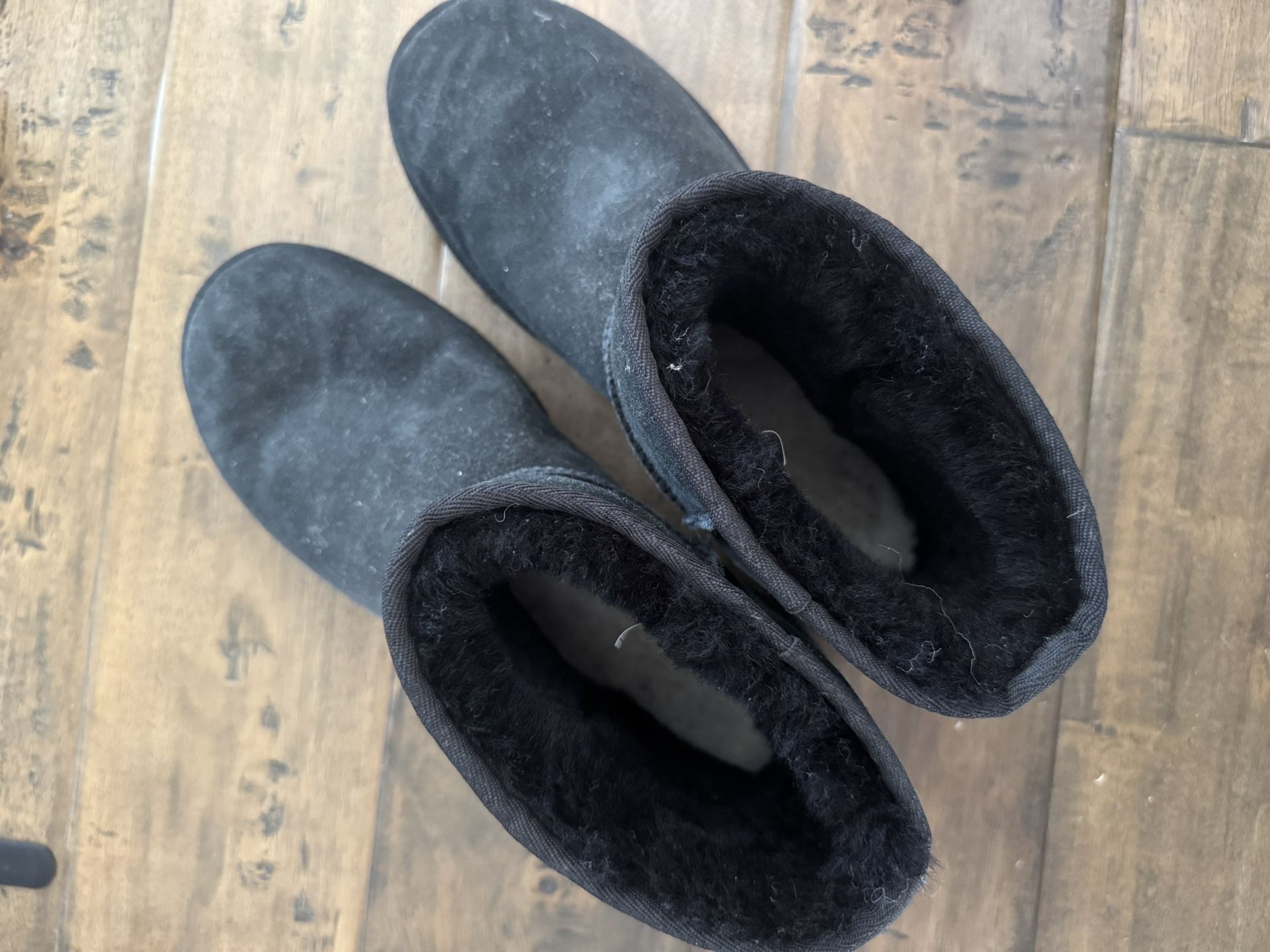 Black Ugg Boot