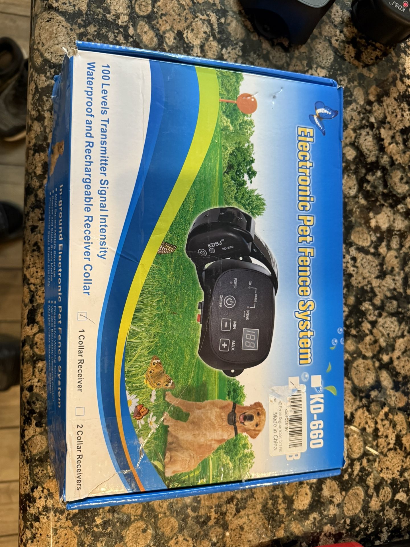 Electronic Pet Fence System, model KD-660.