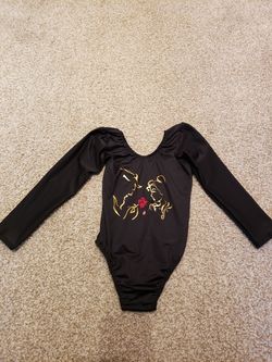 Super cute girls boutique beauty & the beast leo size 5/6 very strechy