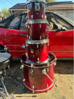 Used drum set
