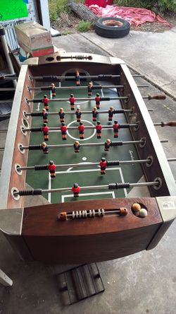 Foes Ball Table