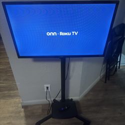 40 Inch Onn Roku Tv (Tv Stand Included!)