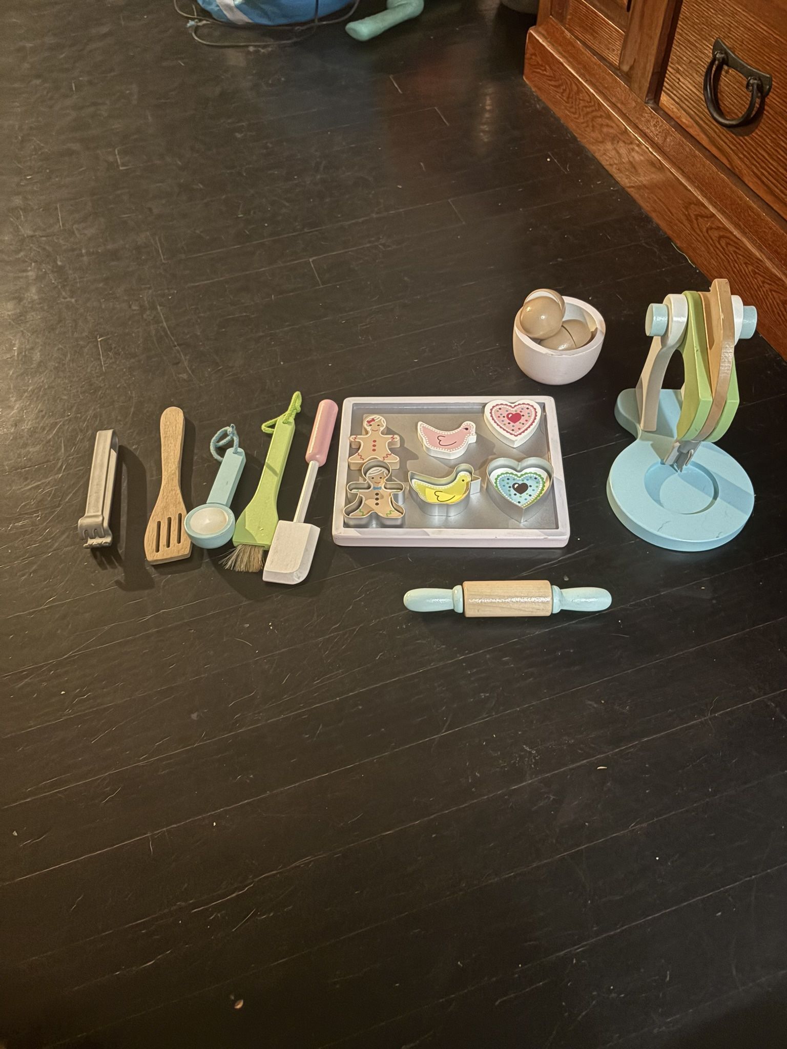 Melissa And Doug Toy Baking Set
