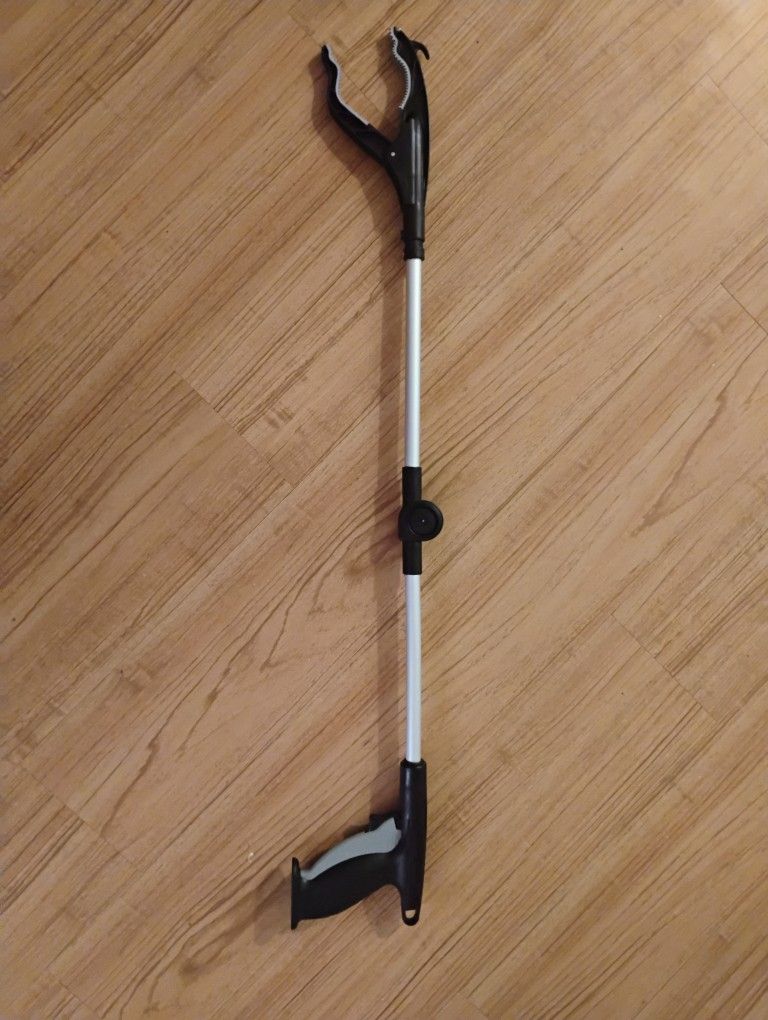 Grabber For Reaching