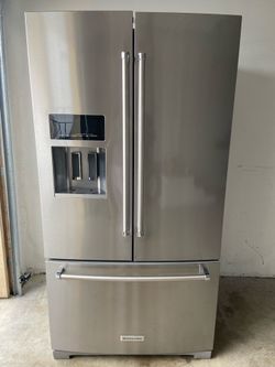 Kitchen Aid Refrigerator/Freezer (No Scratches or Dents) 