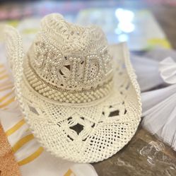 Bride ivory cowgirl hat in pearls 