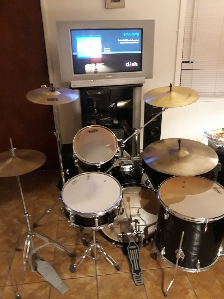 Drum Set - Mixed /Unknown , SPL, Ludwig,Camber, Meinl