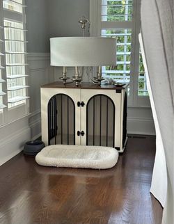 Fancy dog crate, Black metal arched doors and hardware