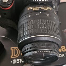 Nikon D 5100 