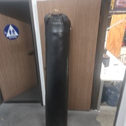 Muay Thai Punching Bag Kickboxing Heavy Bag Boxing Mma Brand New 6ft