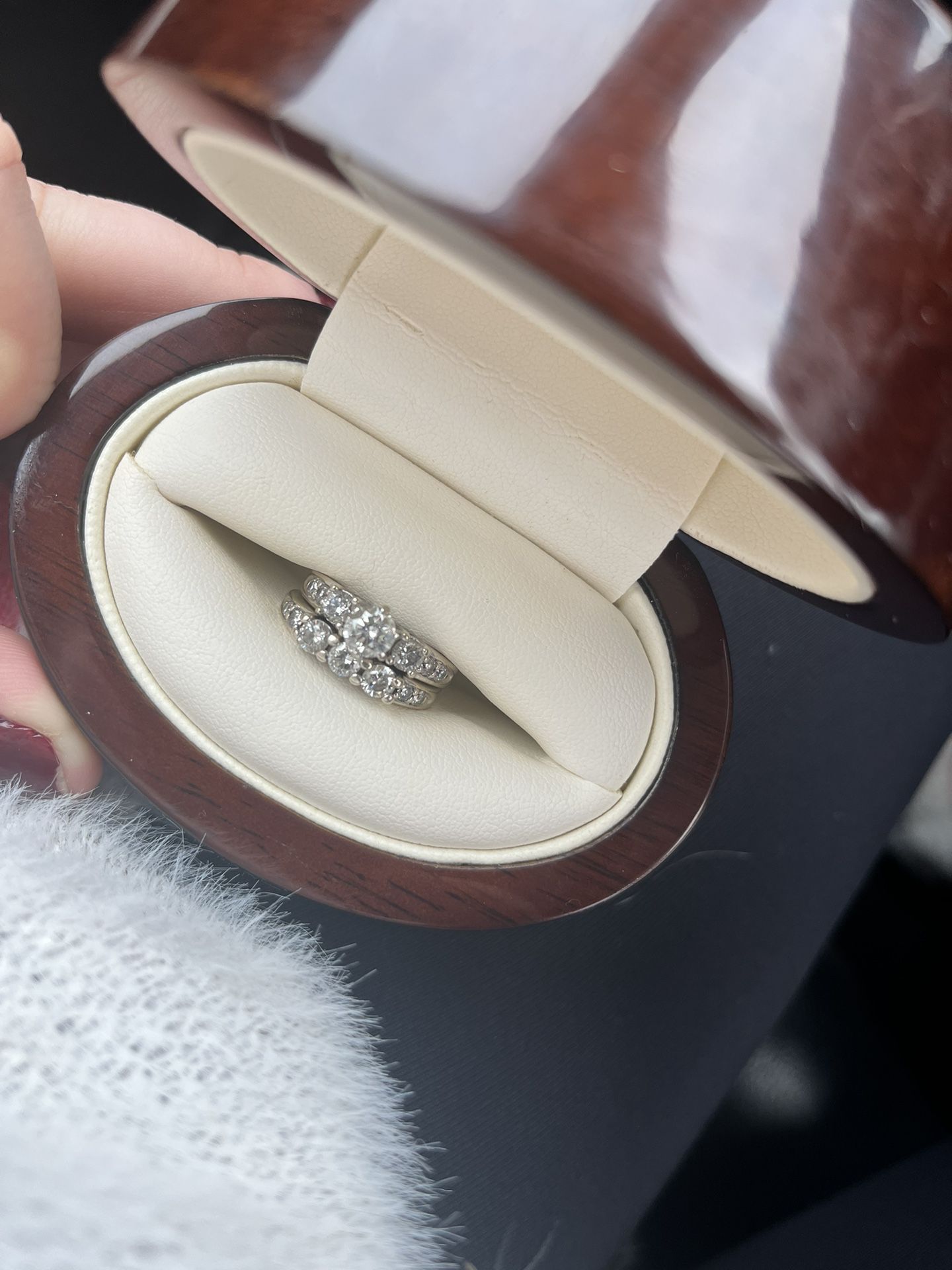 Engagement Ring And Band