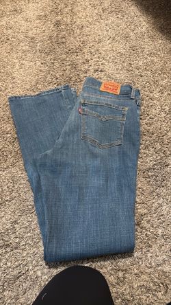 Women’s Levi’s size 8