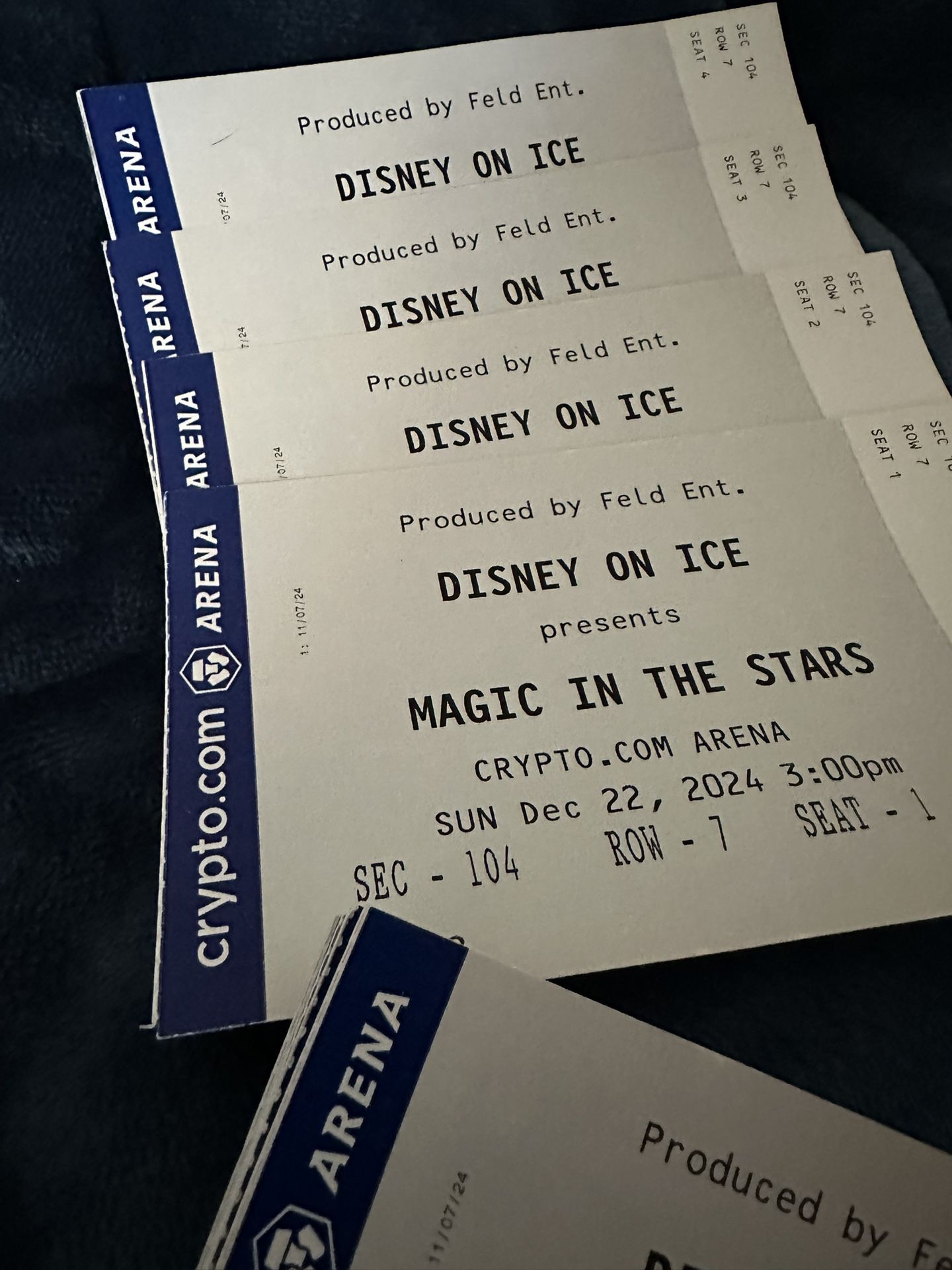 Disney On Ice Crypto Or Ontario Or Row D 🌸Long Beach Arena Row D/E/