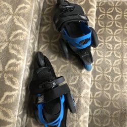 Cardiff Skate Co. Adjustable Skates Size “Small”