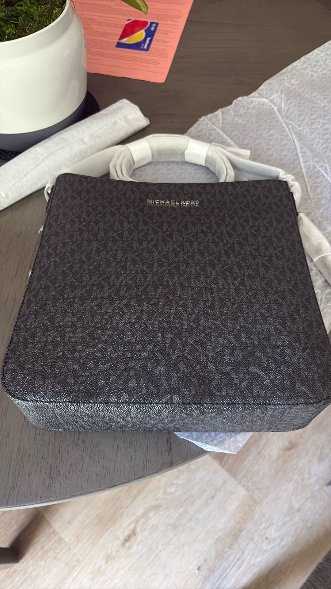 Michael Kors Jet Set Black